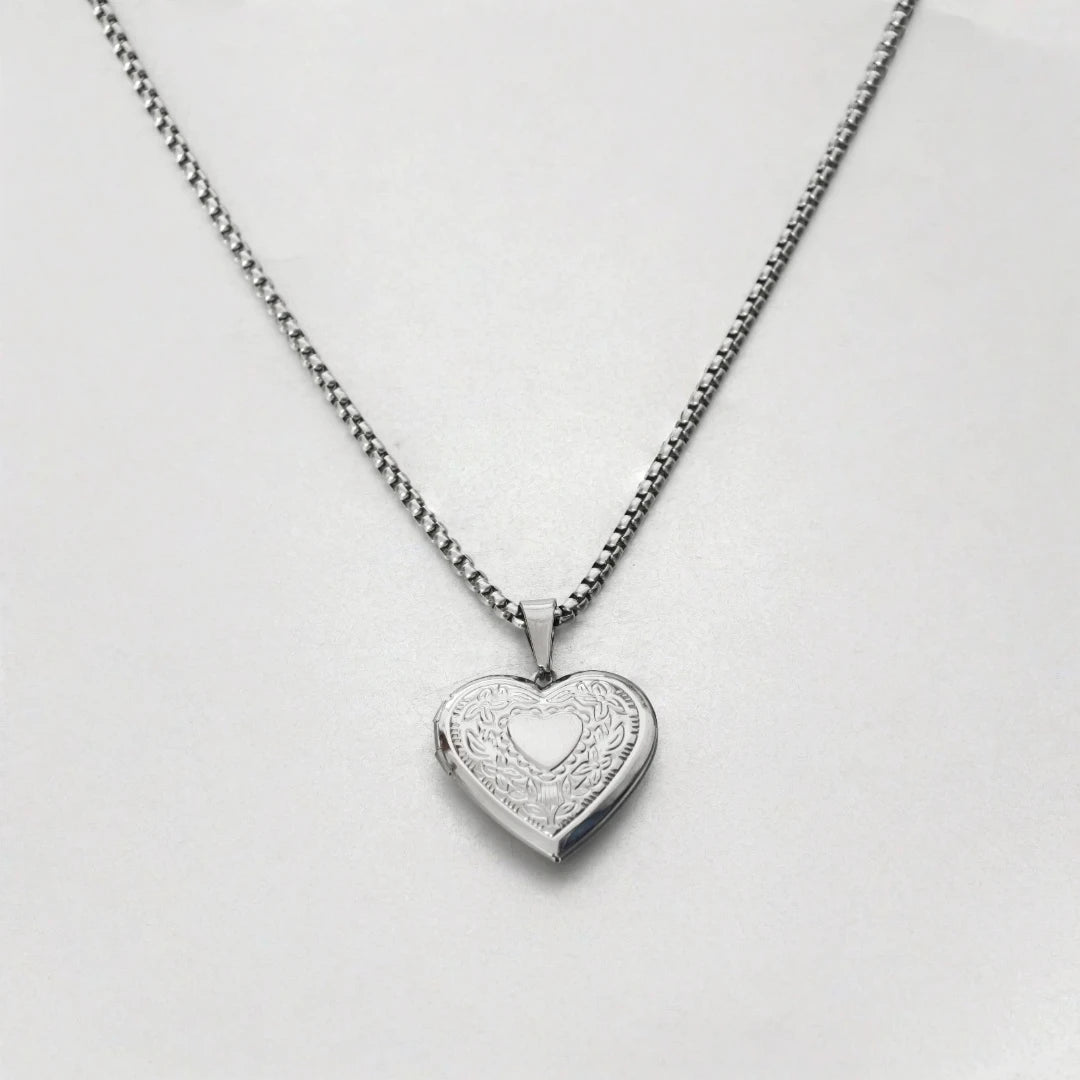 Romantic Heart Locket Pendant Openable Female Silver Color Stainless Steel Photo Frame Charm Necklace for Women Men Jewelry Gift